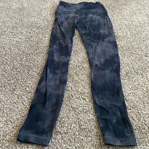 Lululemon Align 25inch work out, size 4 in great condition